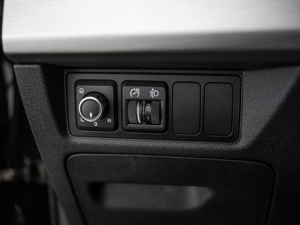 Geely Atlas 2019 - фото автомобиля
