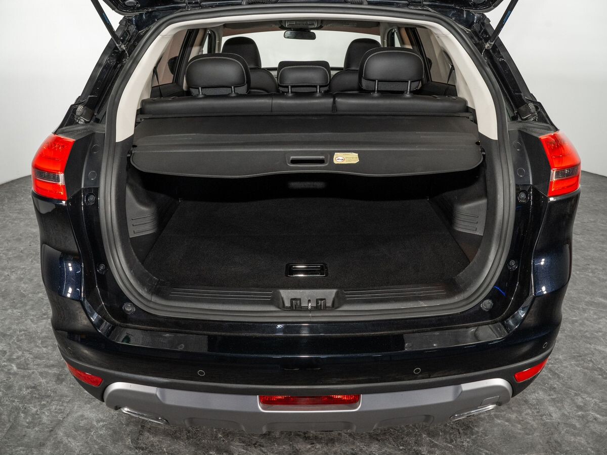 Geely Atlas 2019 - фото автомобиля