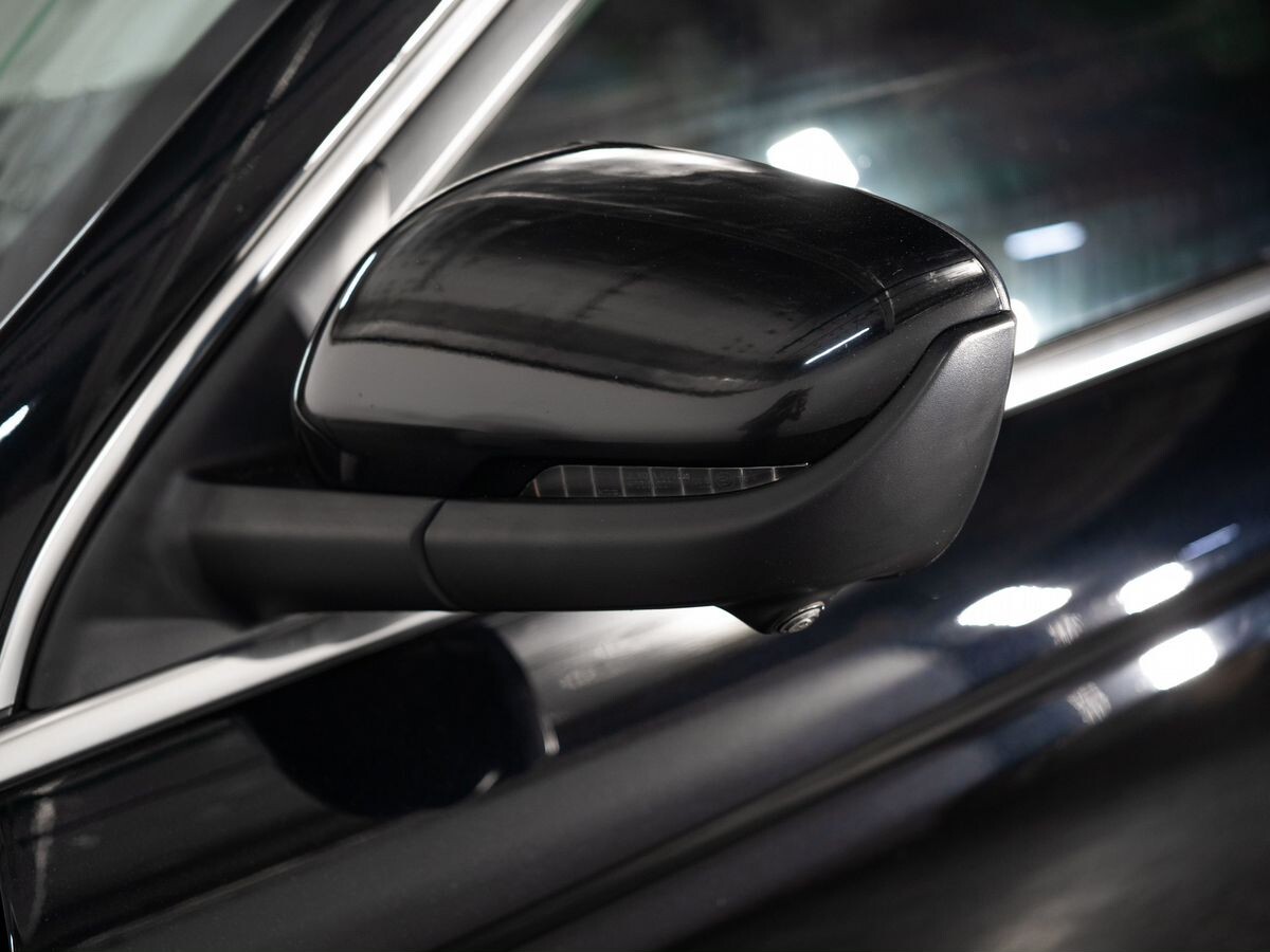 Geely Atlas 2019 - фото автомобиля