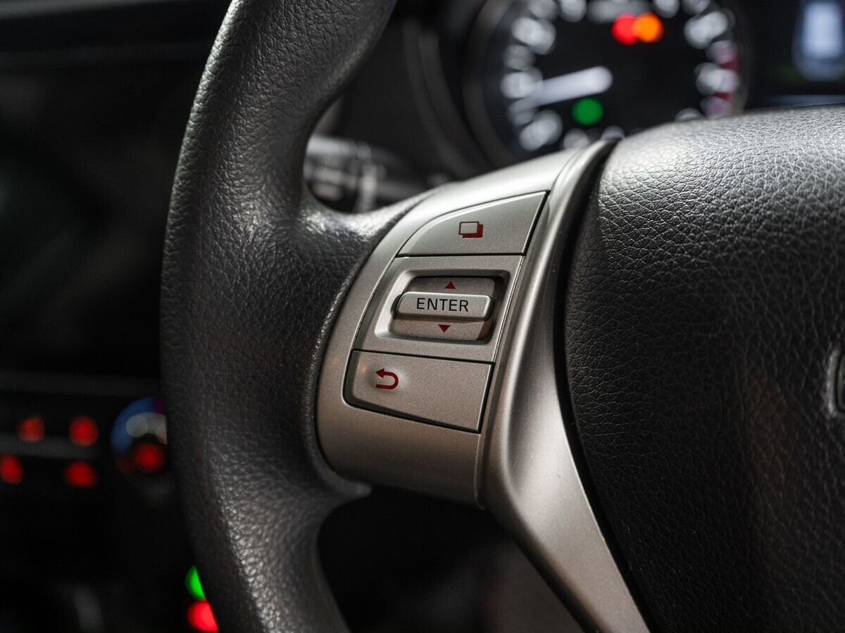 Nissan X-Trail 2014 - фото автомобиля