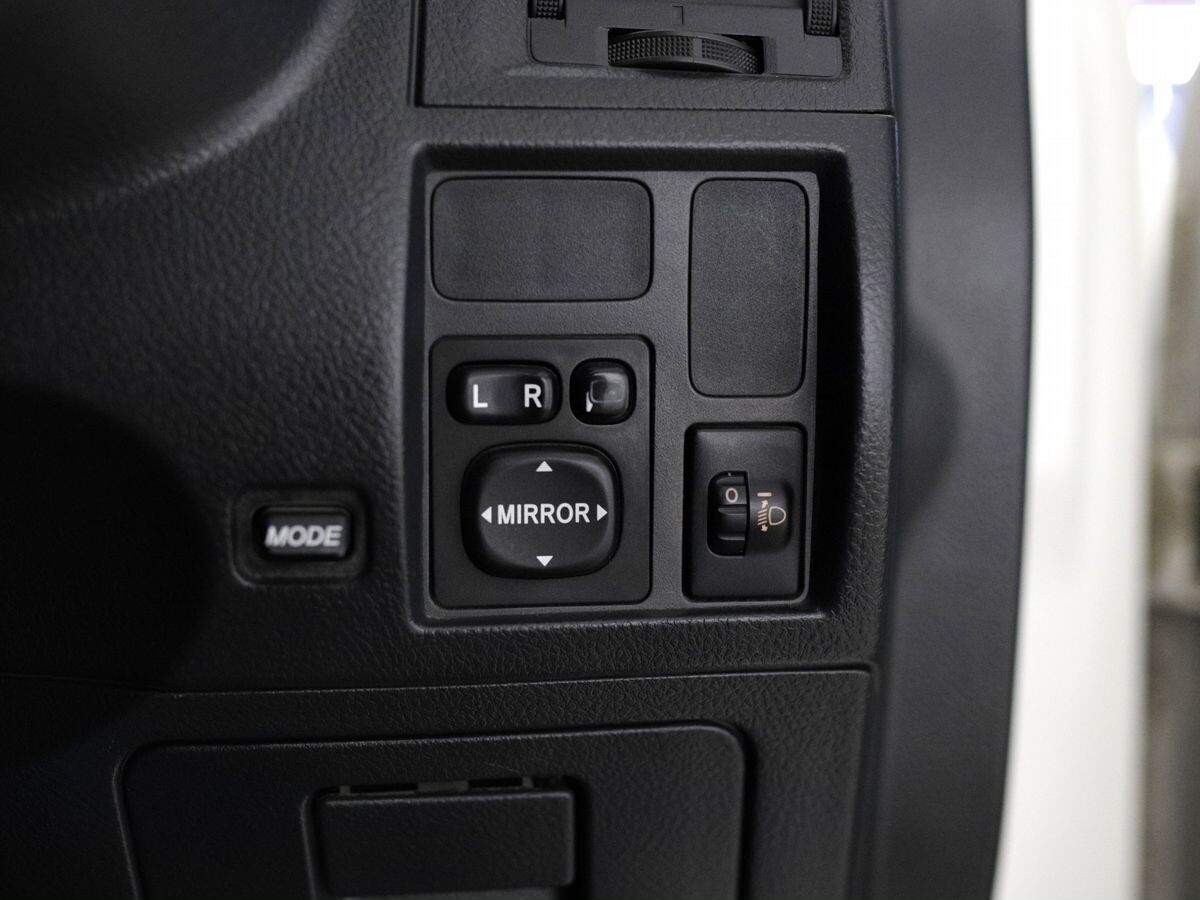 Daihatsu Be-Go 2011 - фото автомобиля