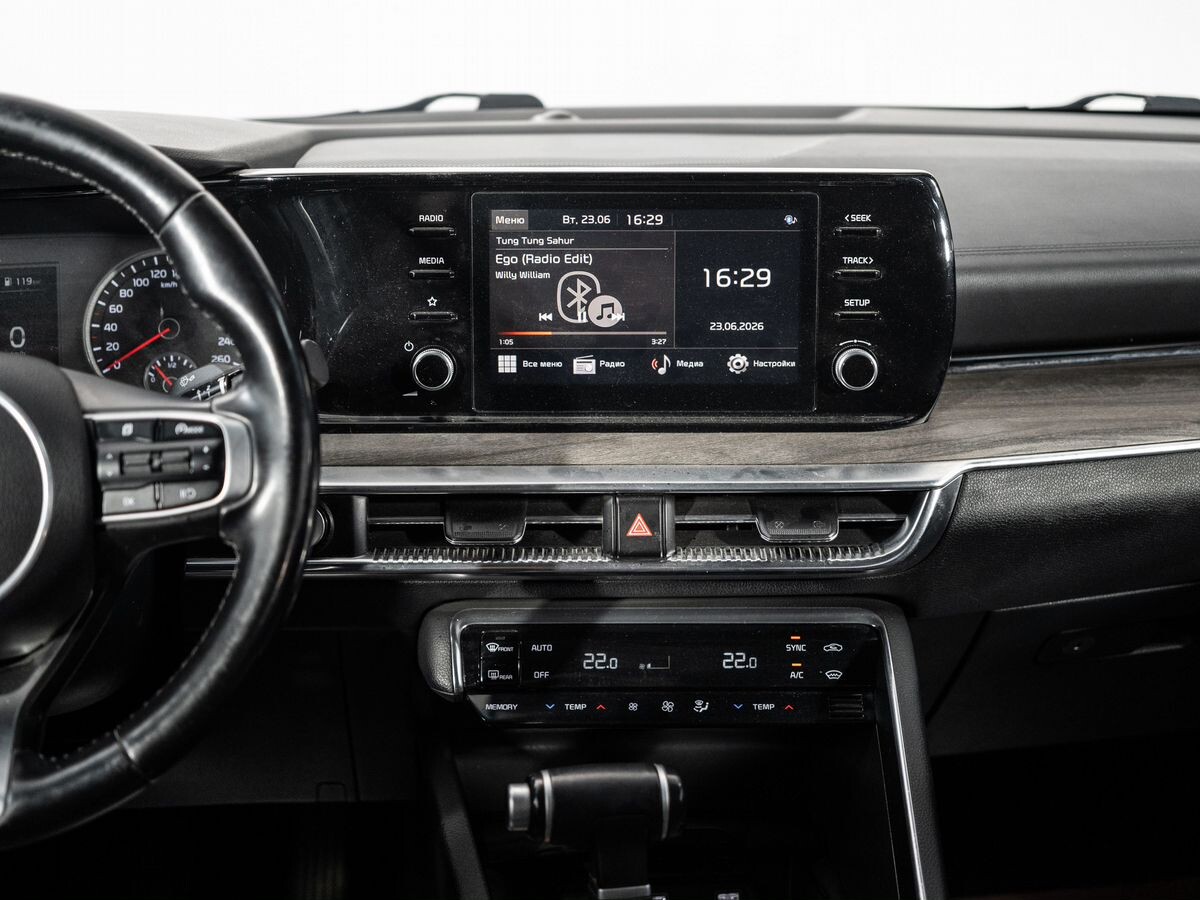 Kia K5 2021 - фото автомобиля