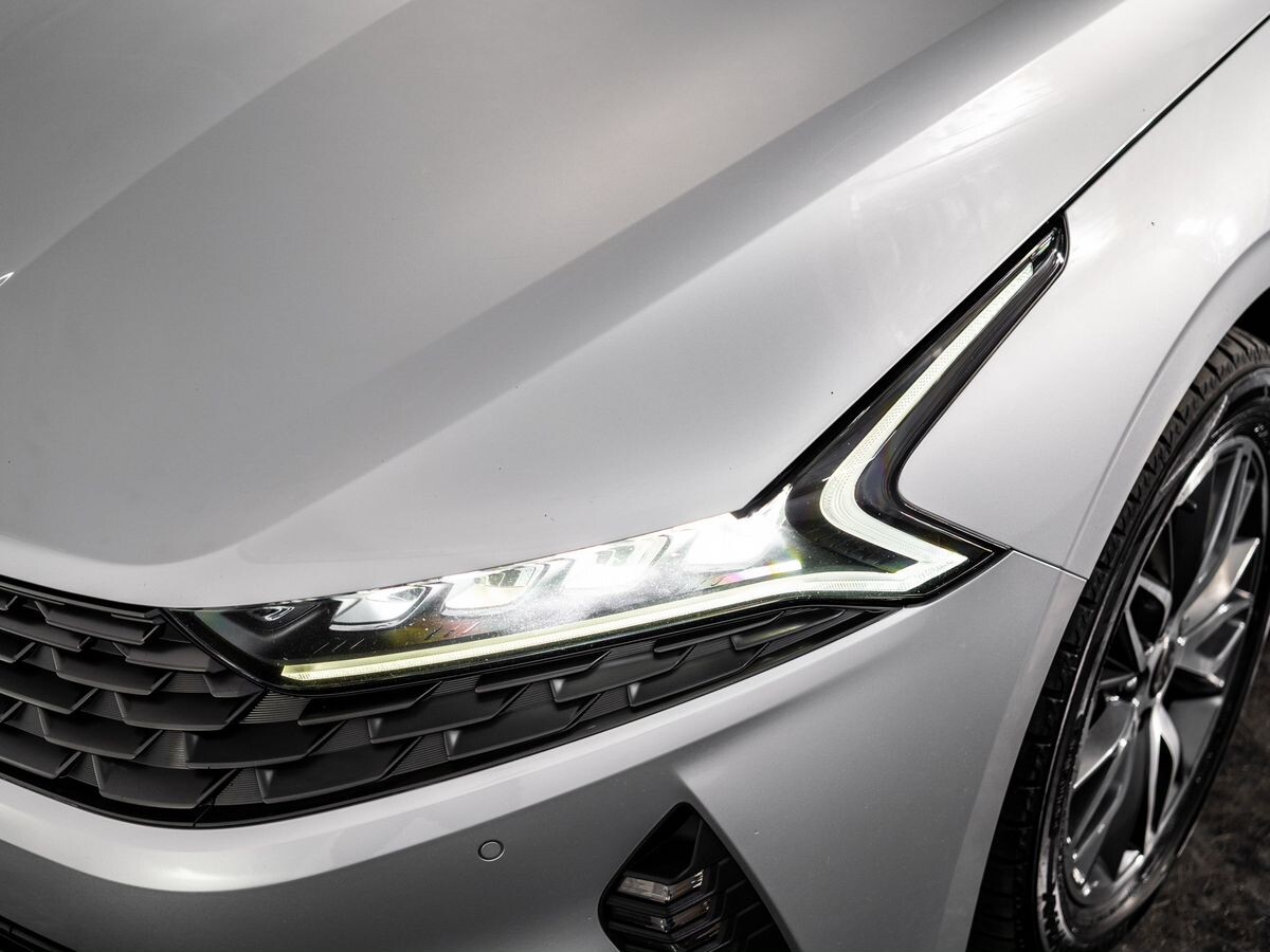 Kia K5 2021 - фото автомобиля