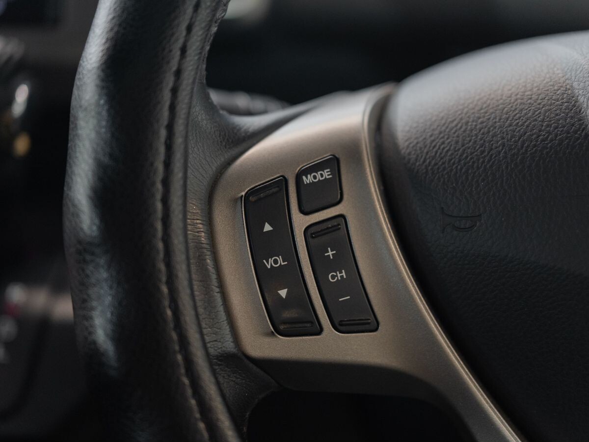 Honda Freed Spike 2014 - фото автомобиля
