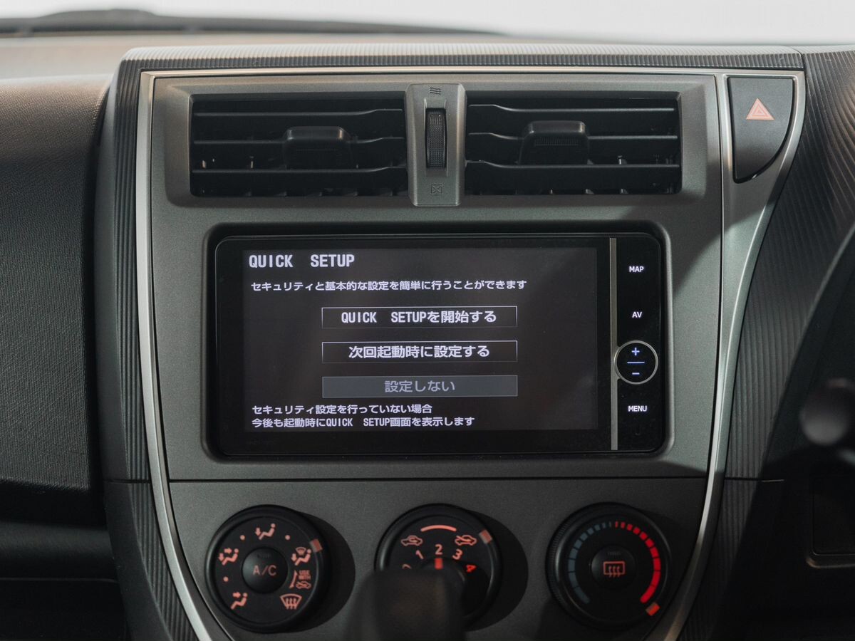 Toyota Ractis 2013 - фото автомобиля