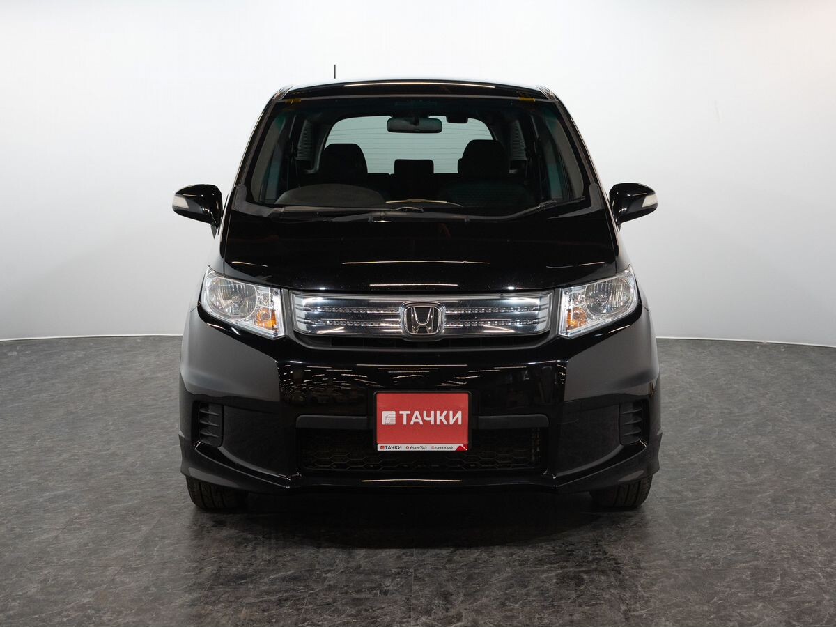 Honda Freed Spike 2014 - фото автомобиля