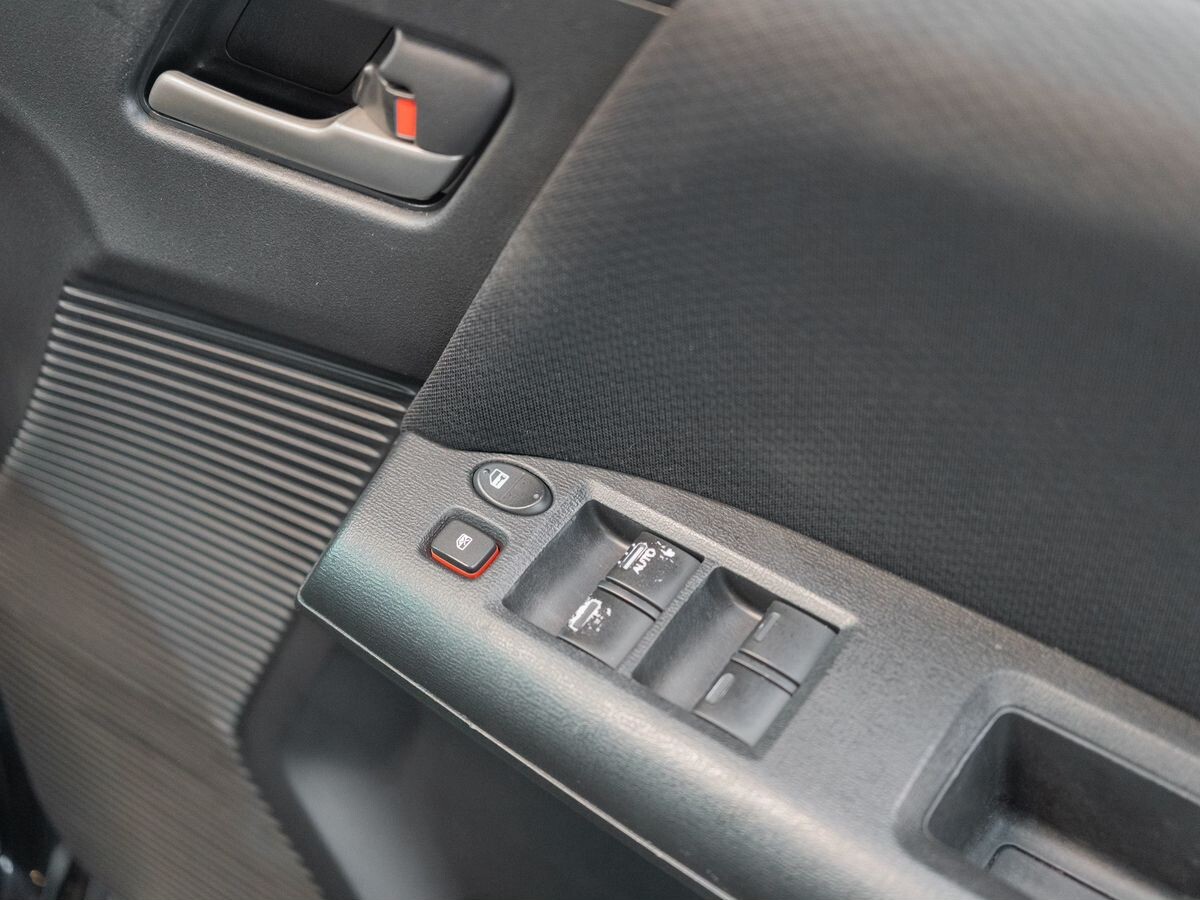 Honda Freed Spike 2014 - фото автомобиля
