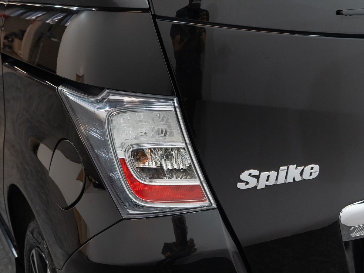 Honda Freed Spike 2014 - фото автомобиля