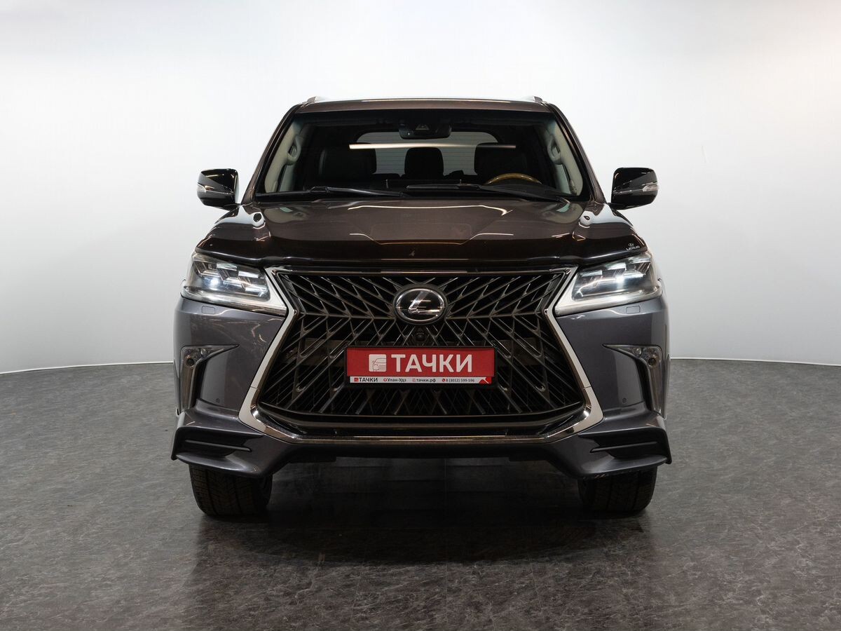 Lexus LX450d 2016 - фото автомобиля