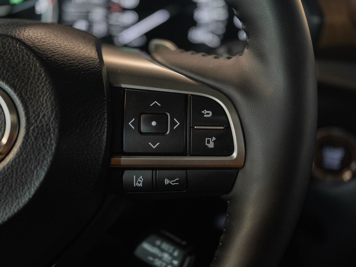 Lexus LX450d 2016 - фото автомобиля
