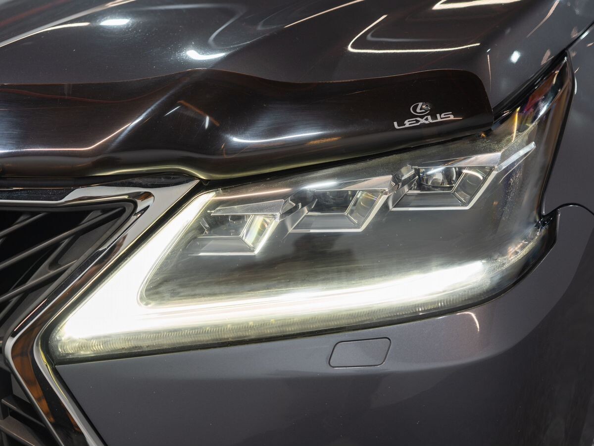 Lexus LX450d 2016 - фото автомобиля