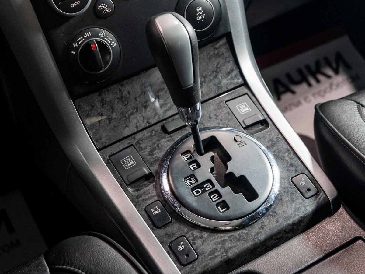 Suzuki Grand Vitara 2013 - фото автомобиля
