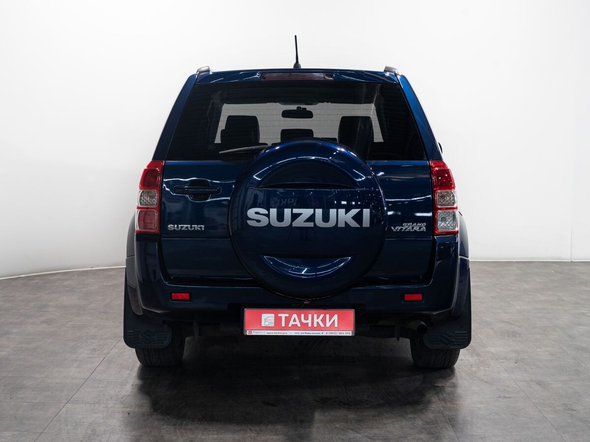 Suzuki Grand Vitara 2013 - фото автомобиля
