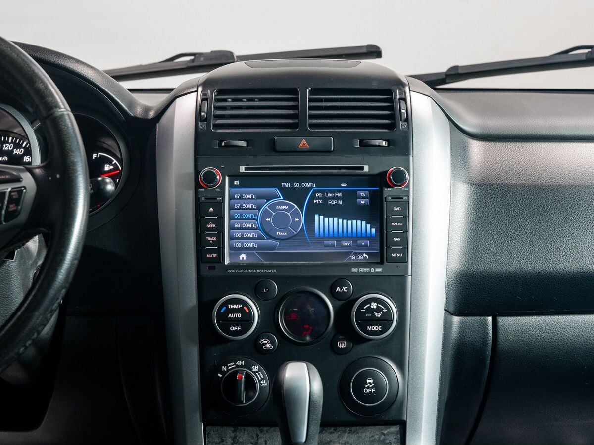 Suzuki Grand Vitara 2013 - фото автомобиля