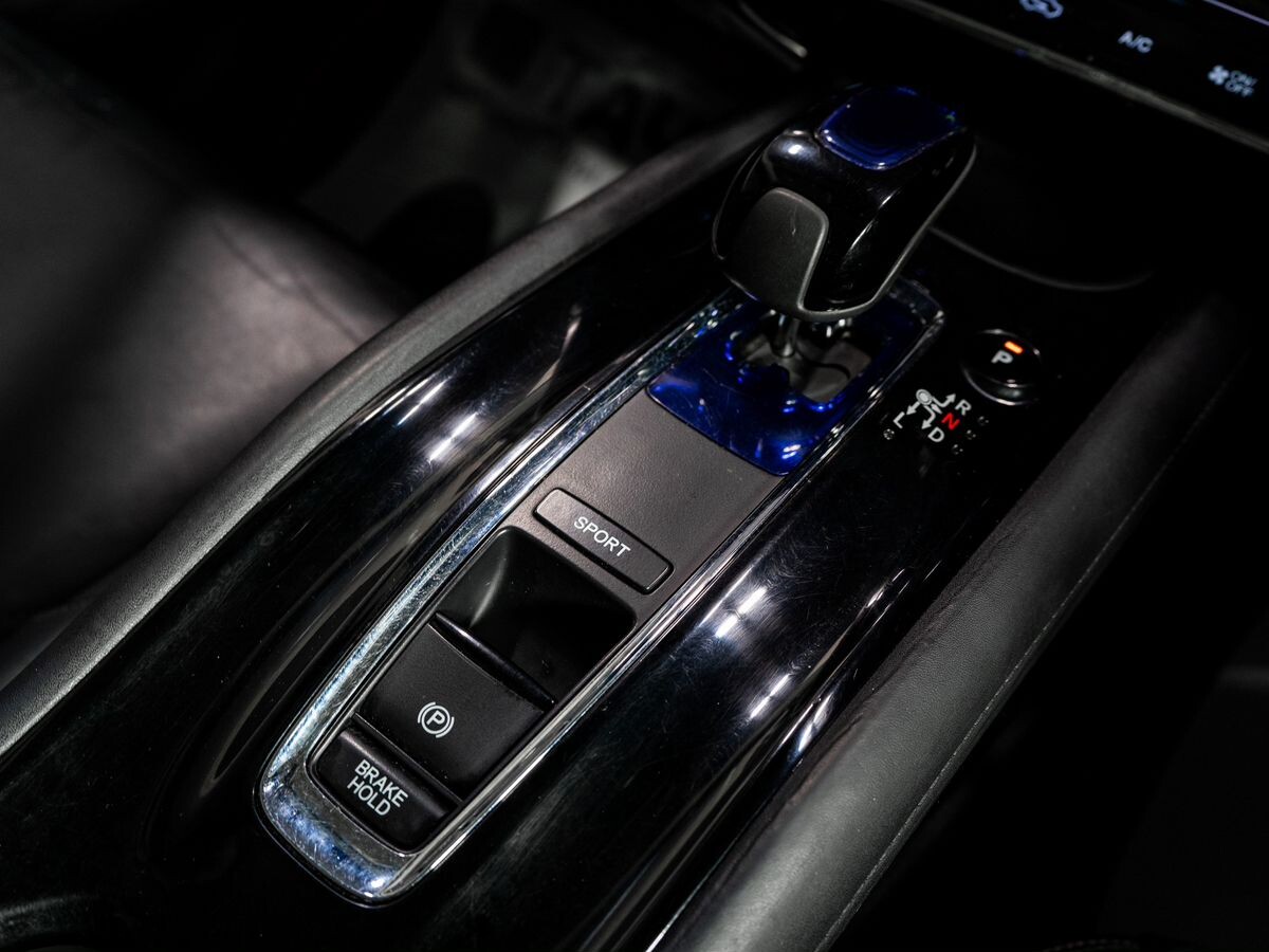 Honda Vezel 2014 - фото автомобиля
