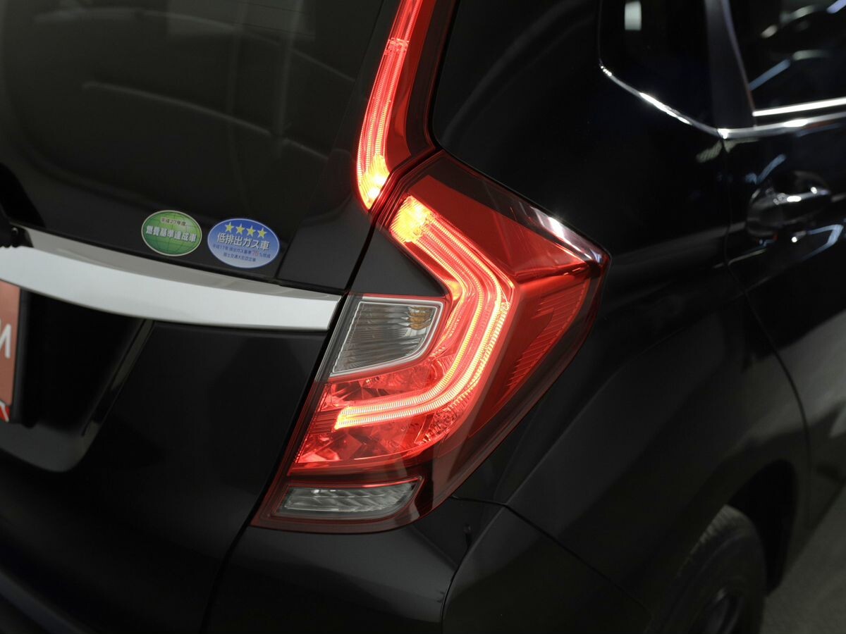 Honda Fit 2018 - фото автомобиля