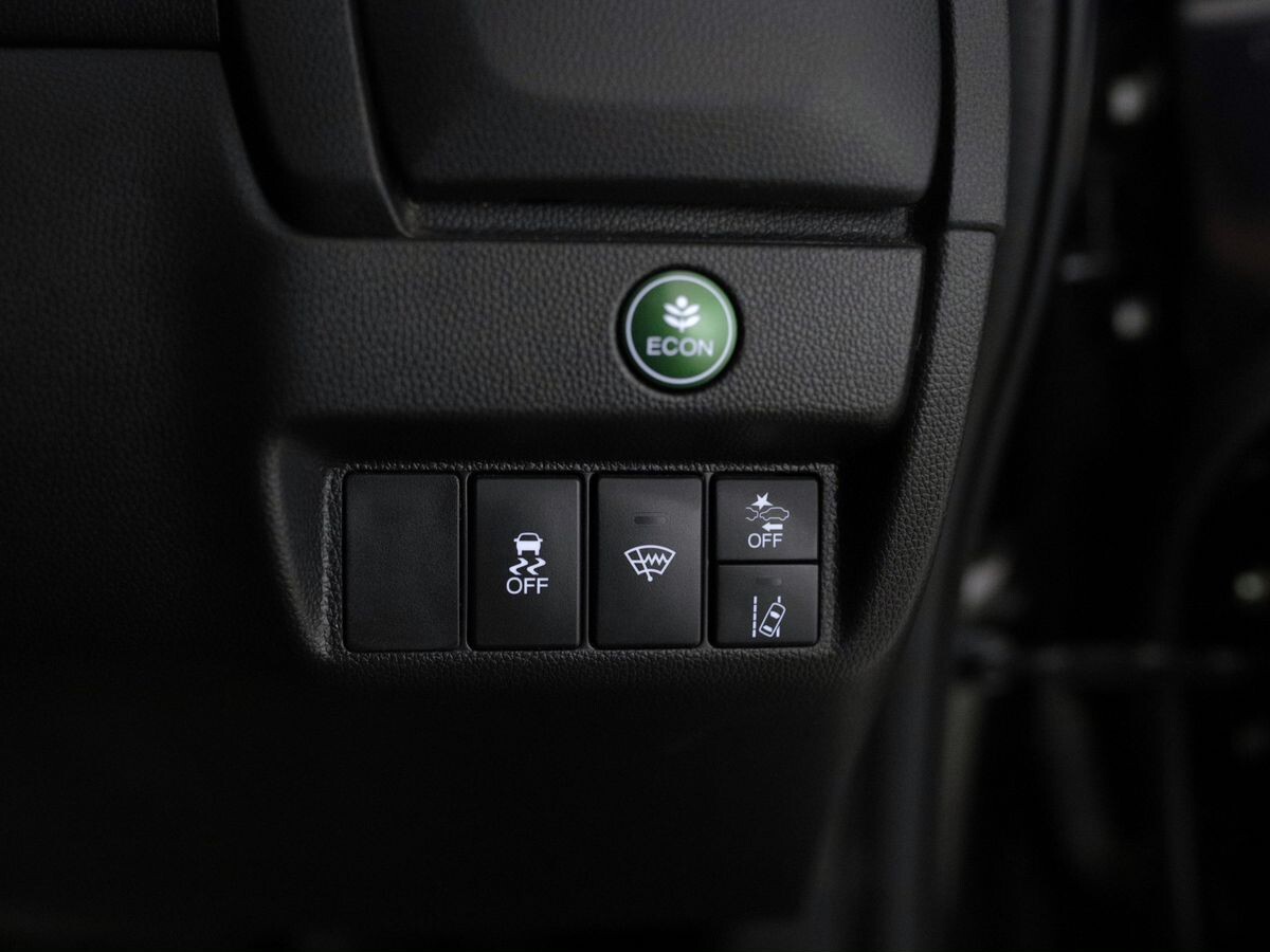 Honda Fit 2018 - фото автомобиля