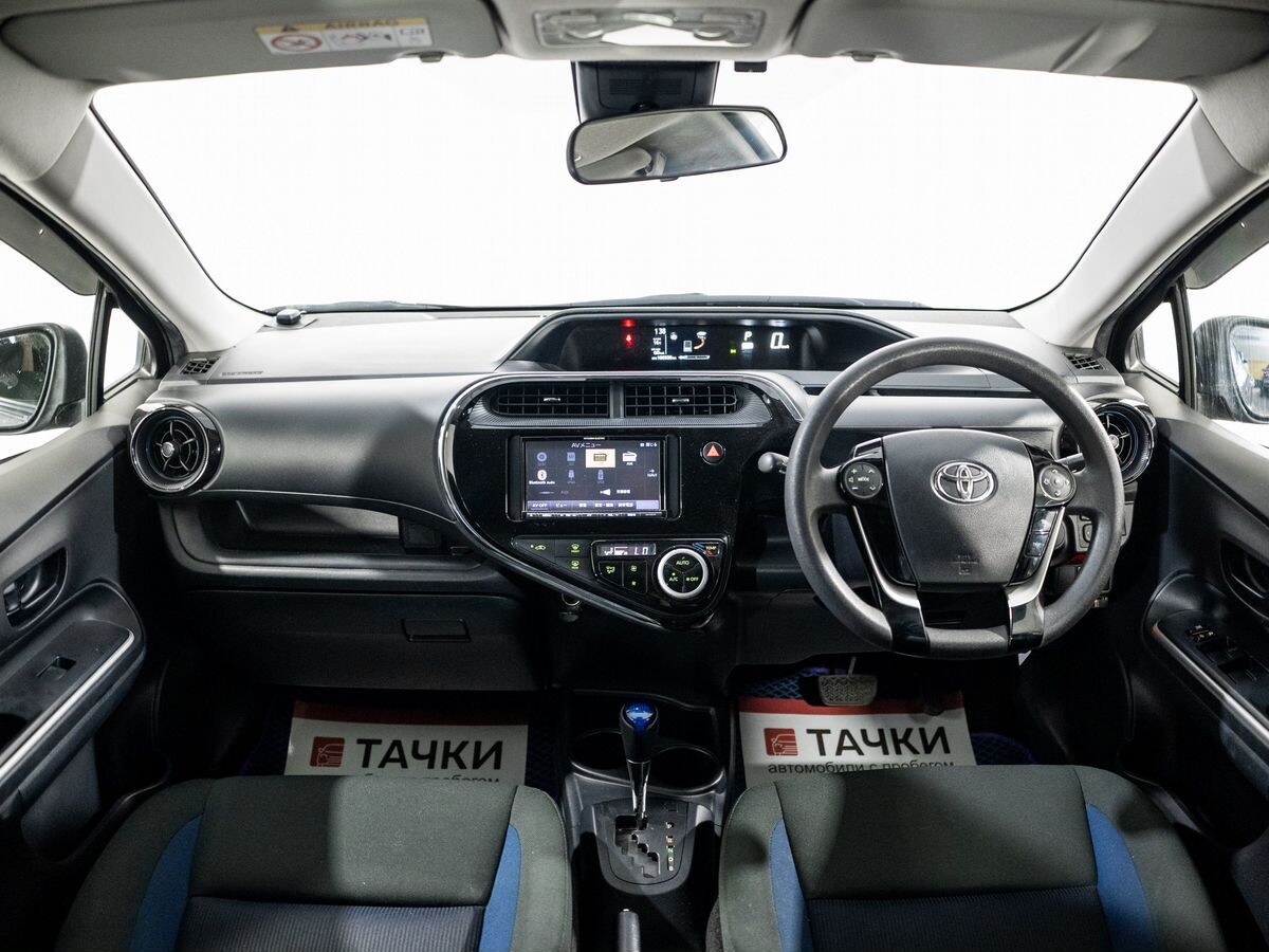 Toyota Aqua 2018 - фото автомобиля