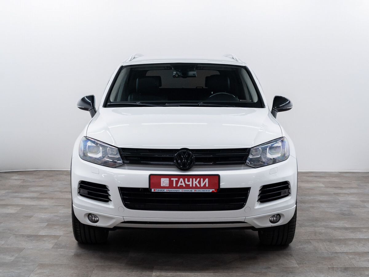 Volkswagen Touareg 2012 - фото автомобиля
