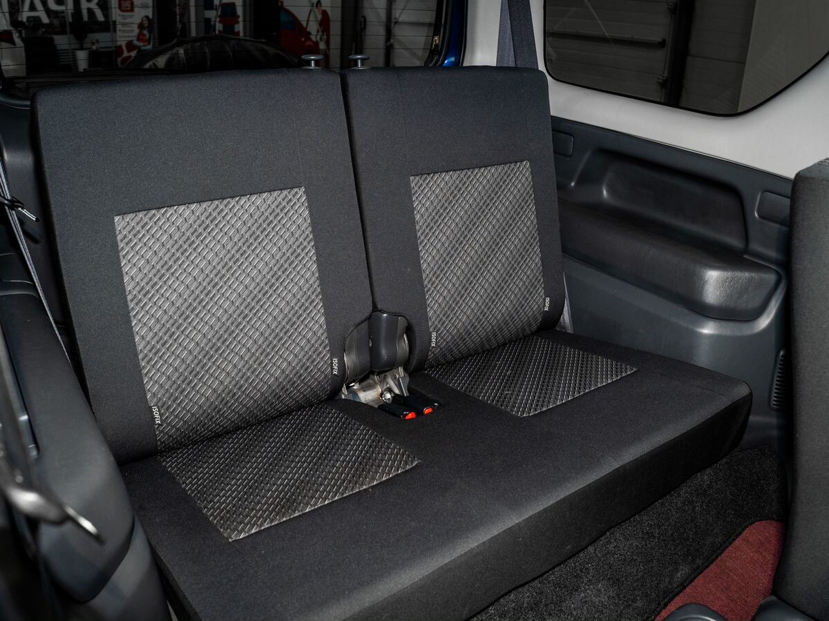 Suzuki Jimny 2018 - фото автомобиля