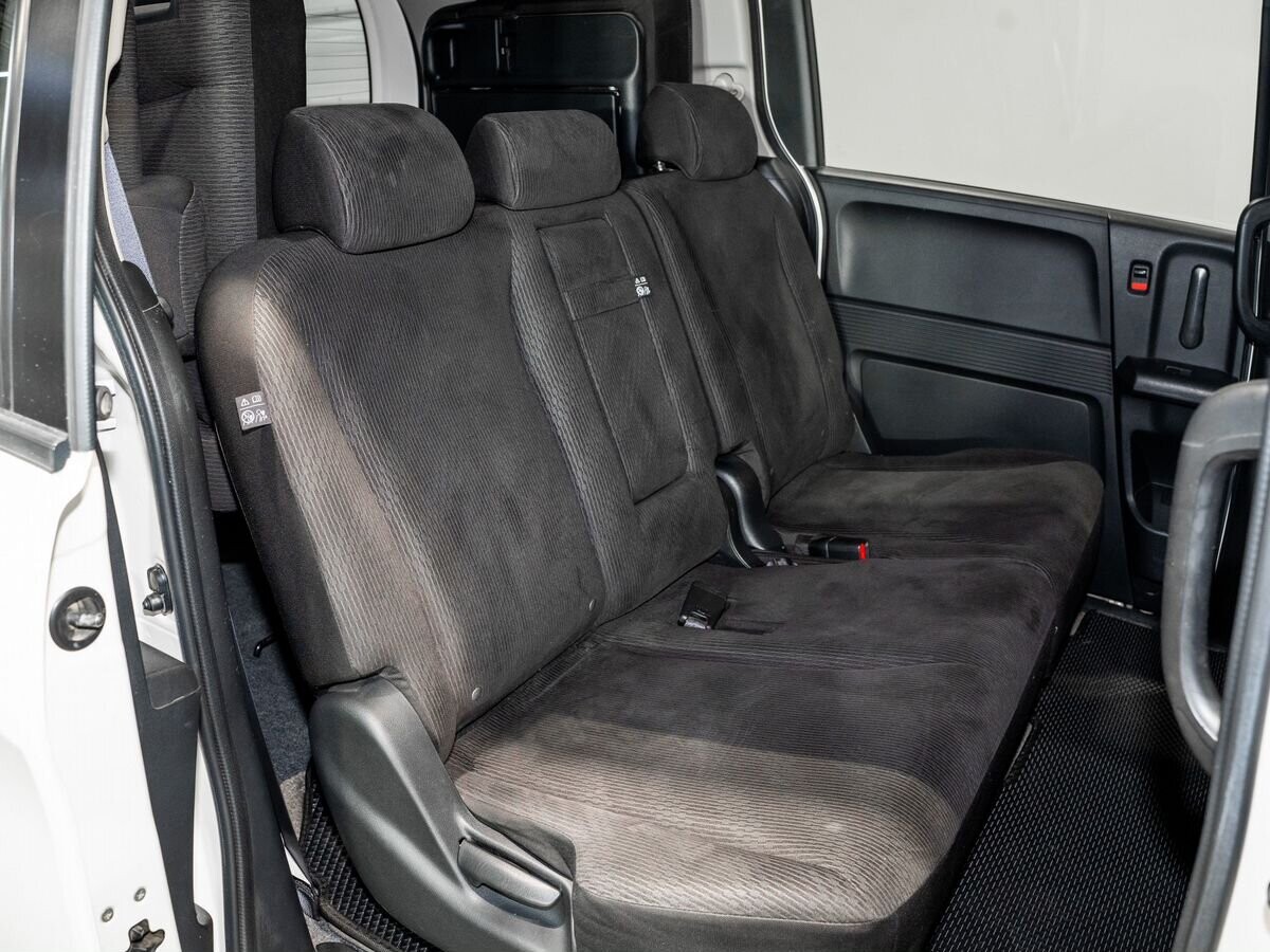 Honda Freed 2012 - фото автомобиля