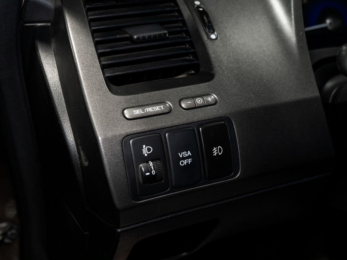 Honda Civic 2009 - фото автомобиля