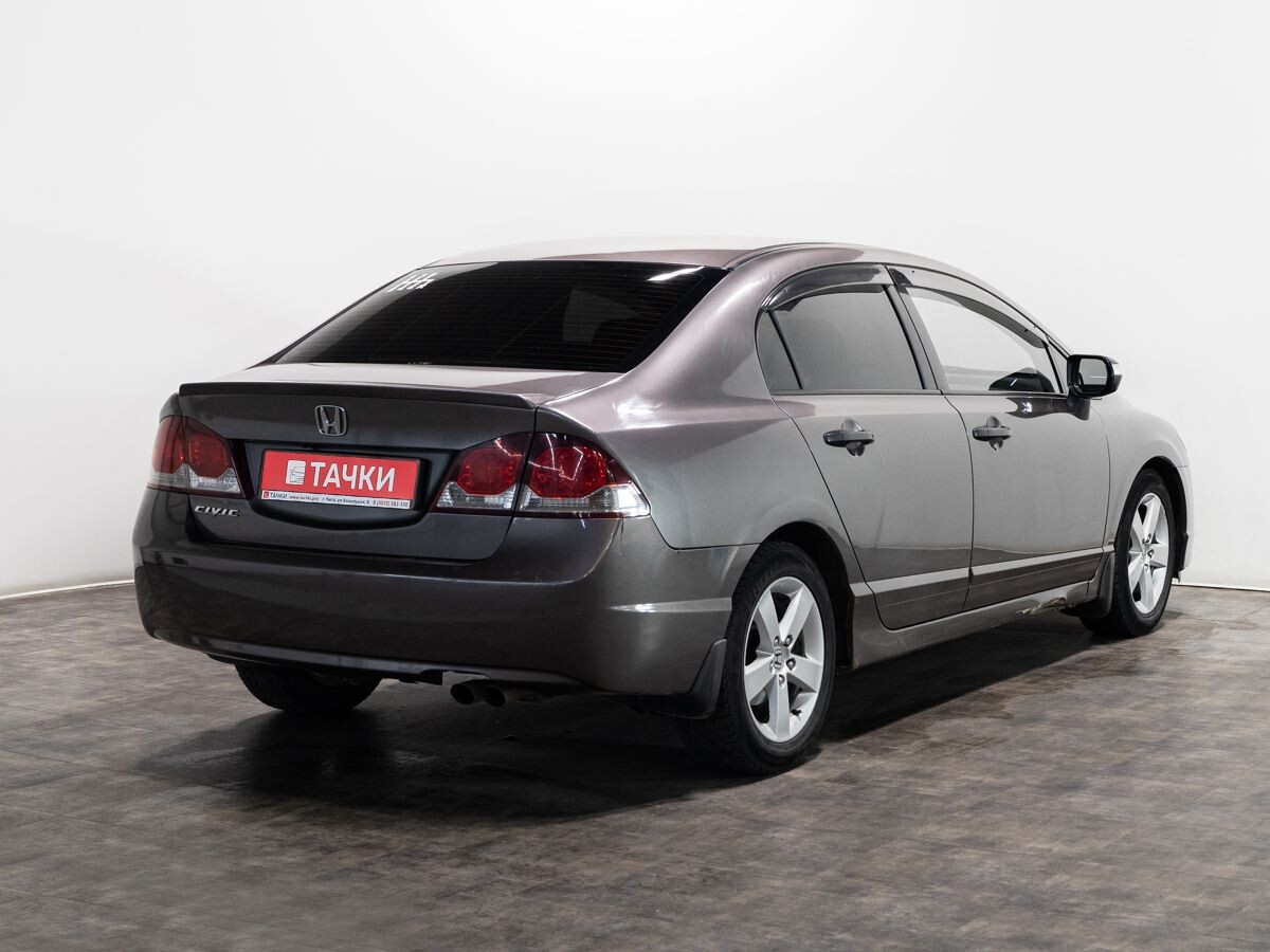 Honda Civic 2009 - фото автомобиля
