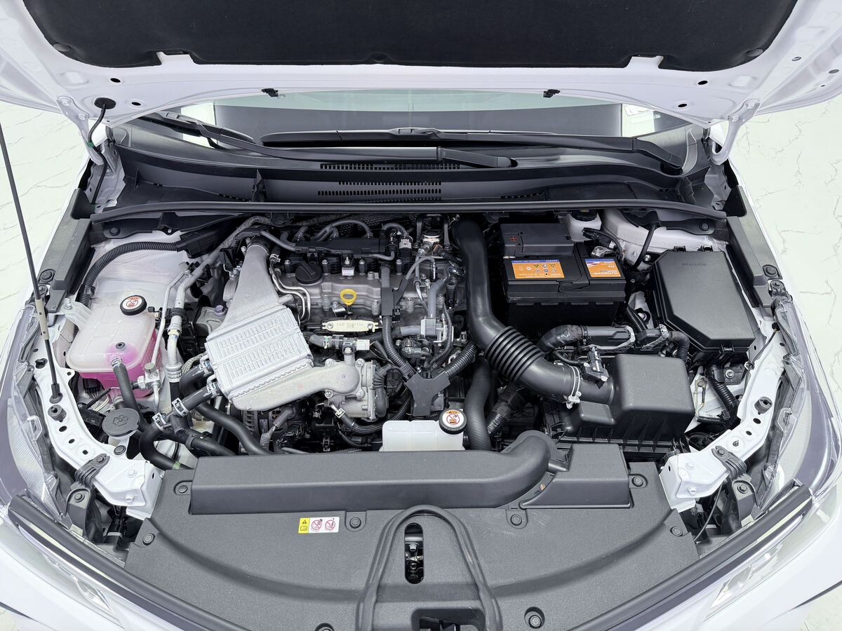 Toyota Corolla 2023 - фото автомобиля