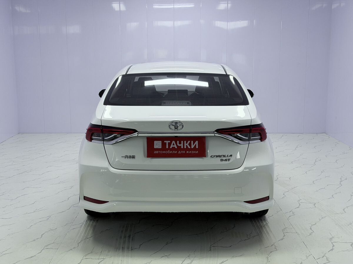 Toyota Corolla 2023 - фото автомобиля