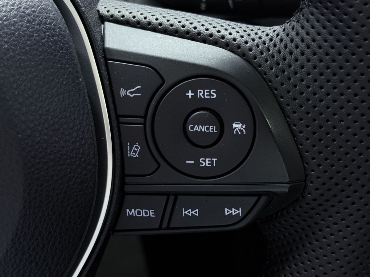 Toyota Corolla 2022 - фото автомобиля