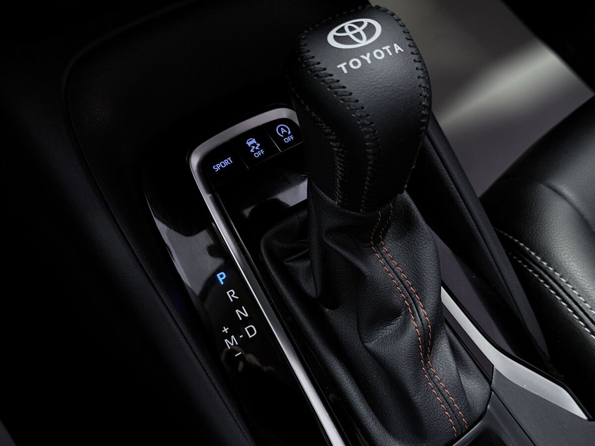 Toyota Corolla 2022 - фото автомобиля