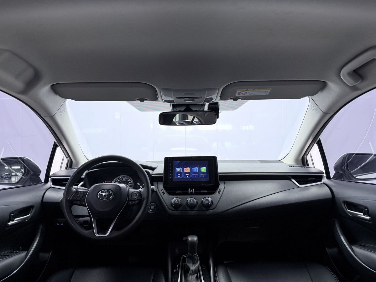 Toyota Corolla 2022 - фото автомобиля