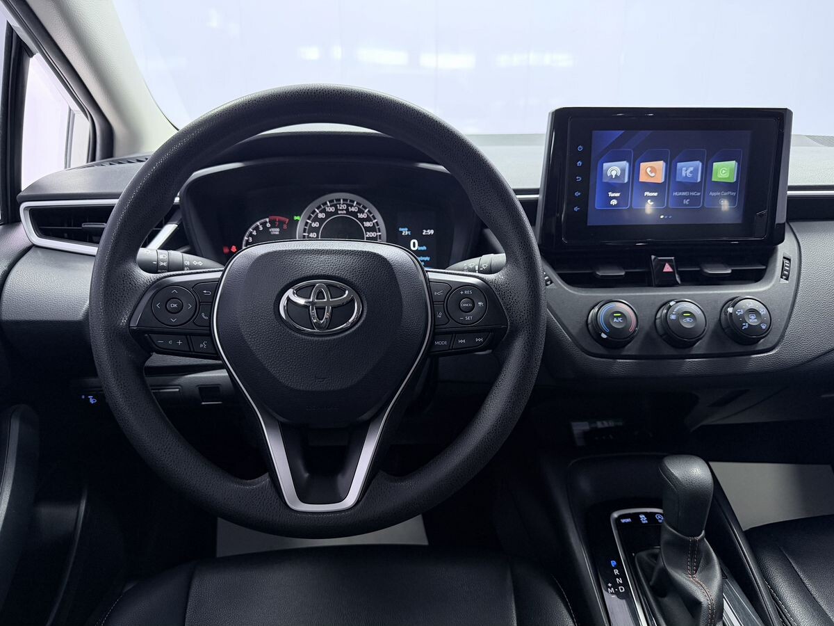 Toyota Corolla 2022 - фото автомобиля