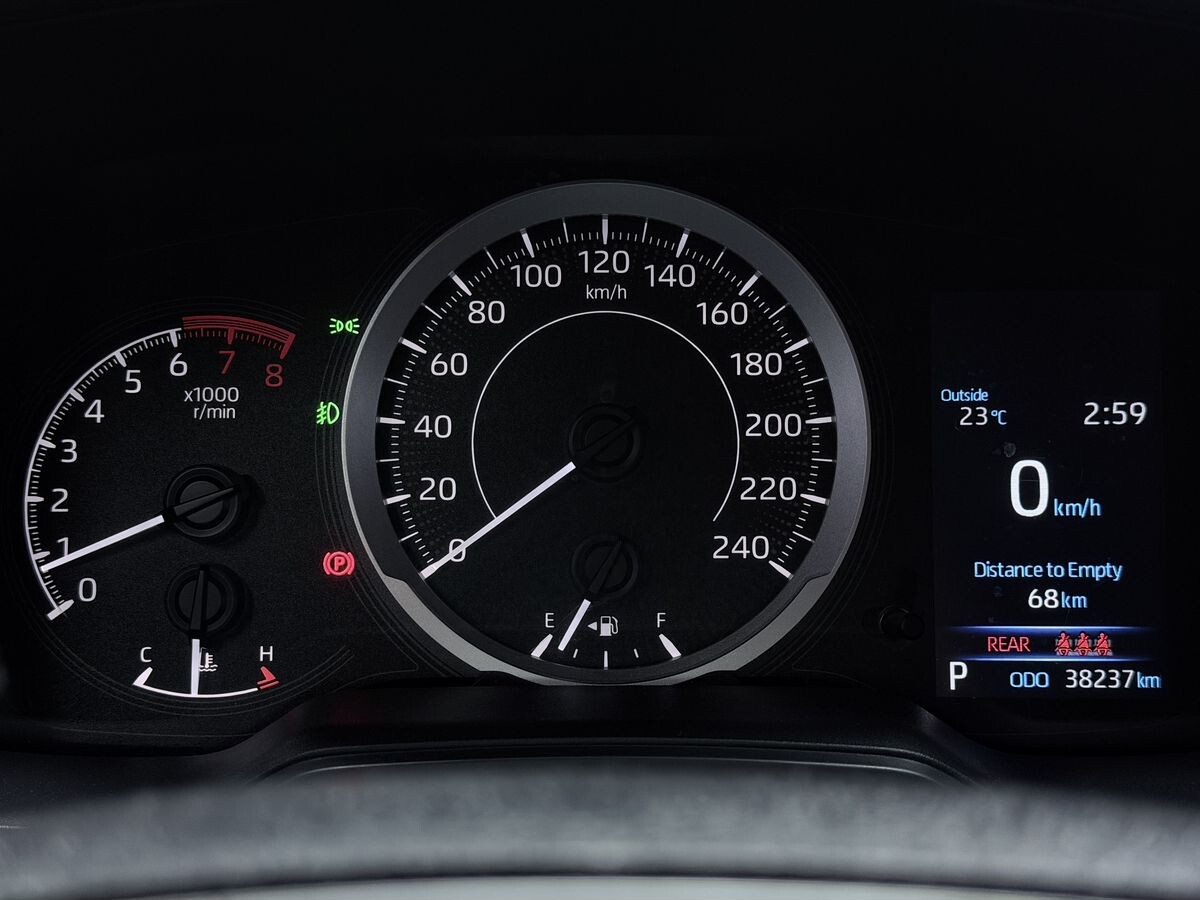 Toyota Corolla 2022 - фото автомобиля