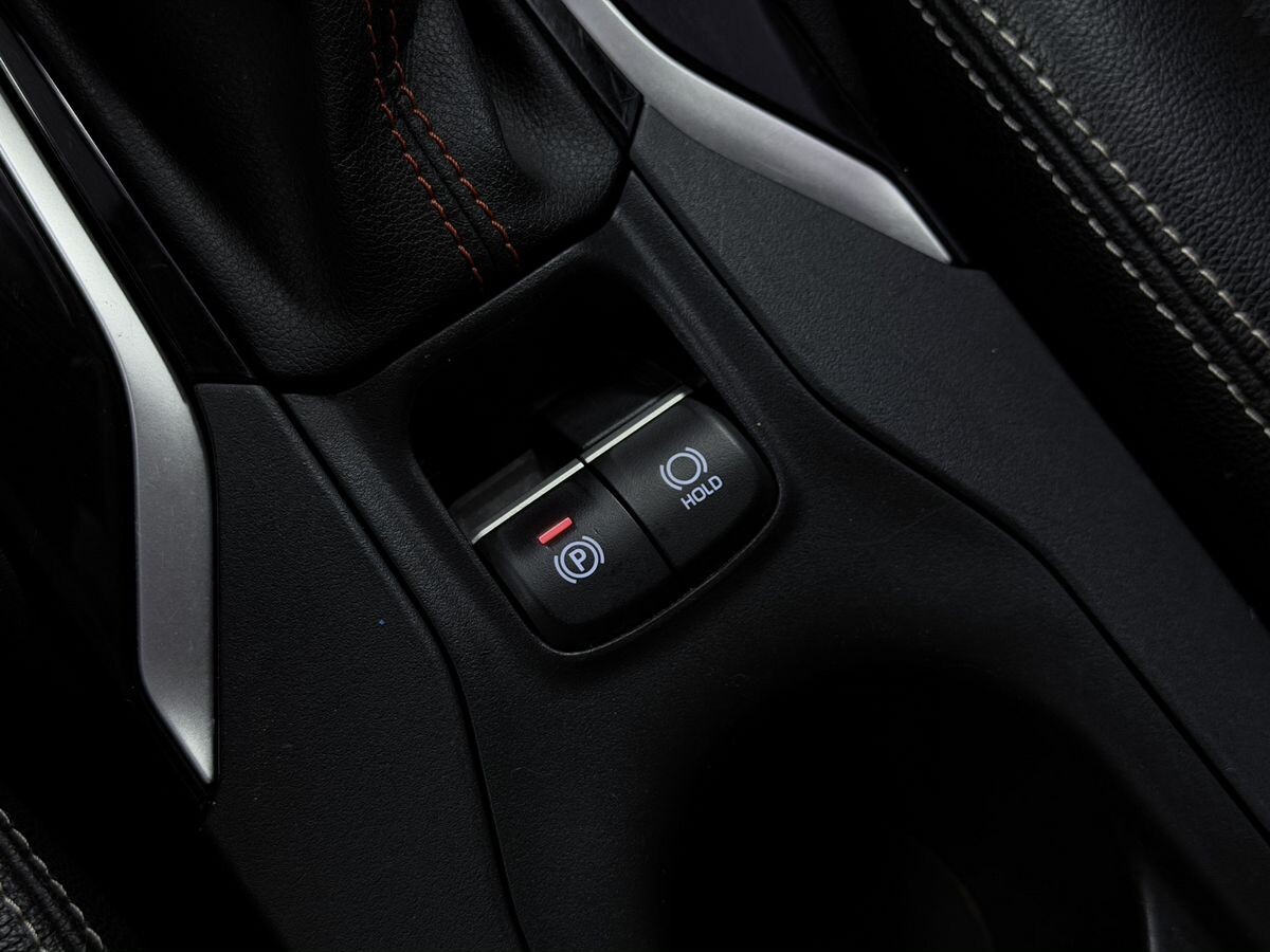 Toyota Corolla 2022 - фото автомобиля