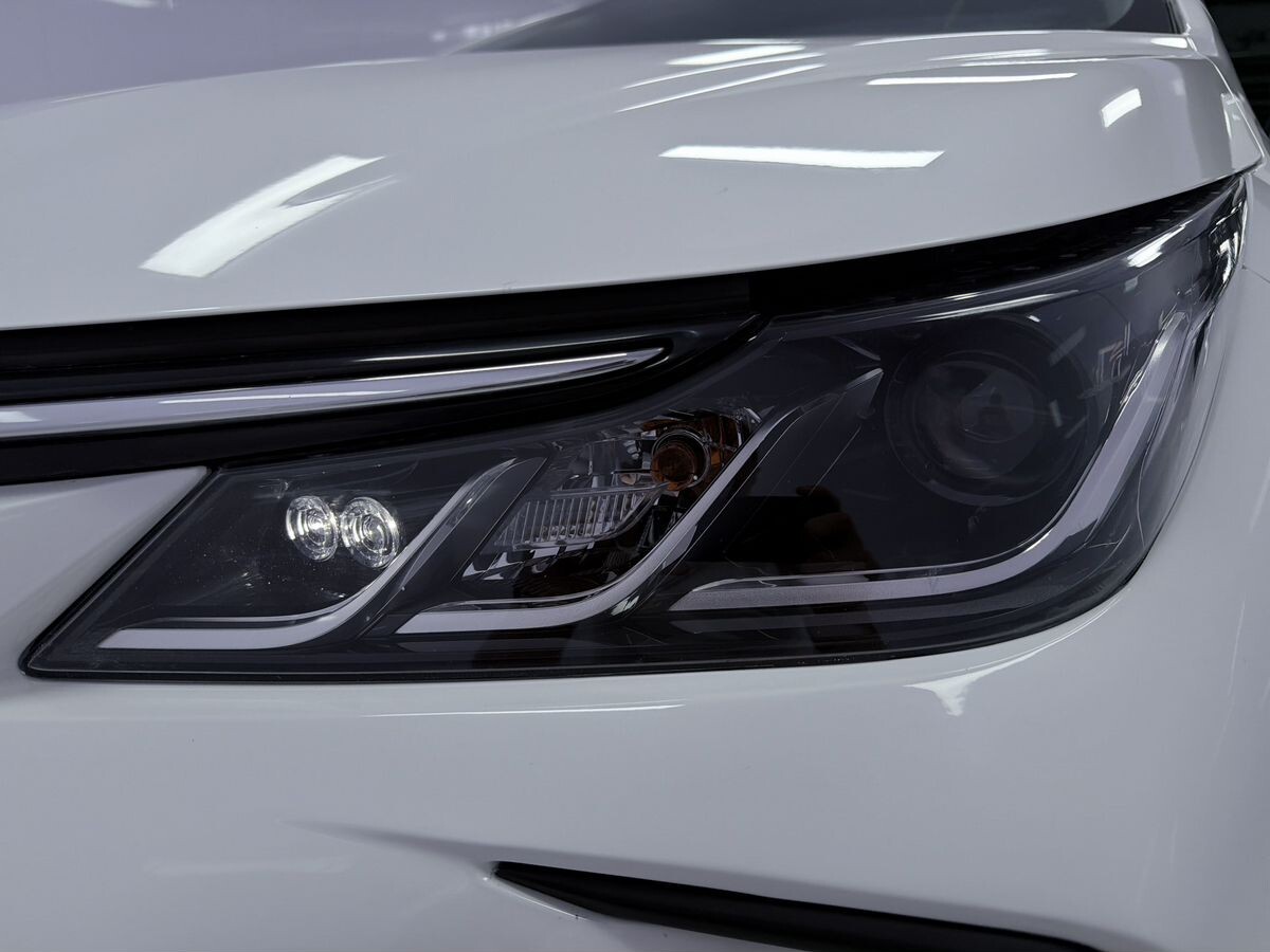 Toyota Corolla 2022 - фото автомобиля
