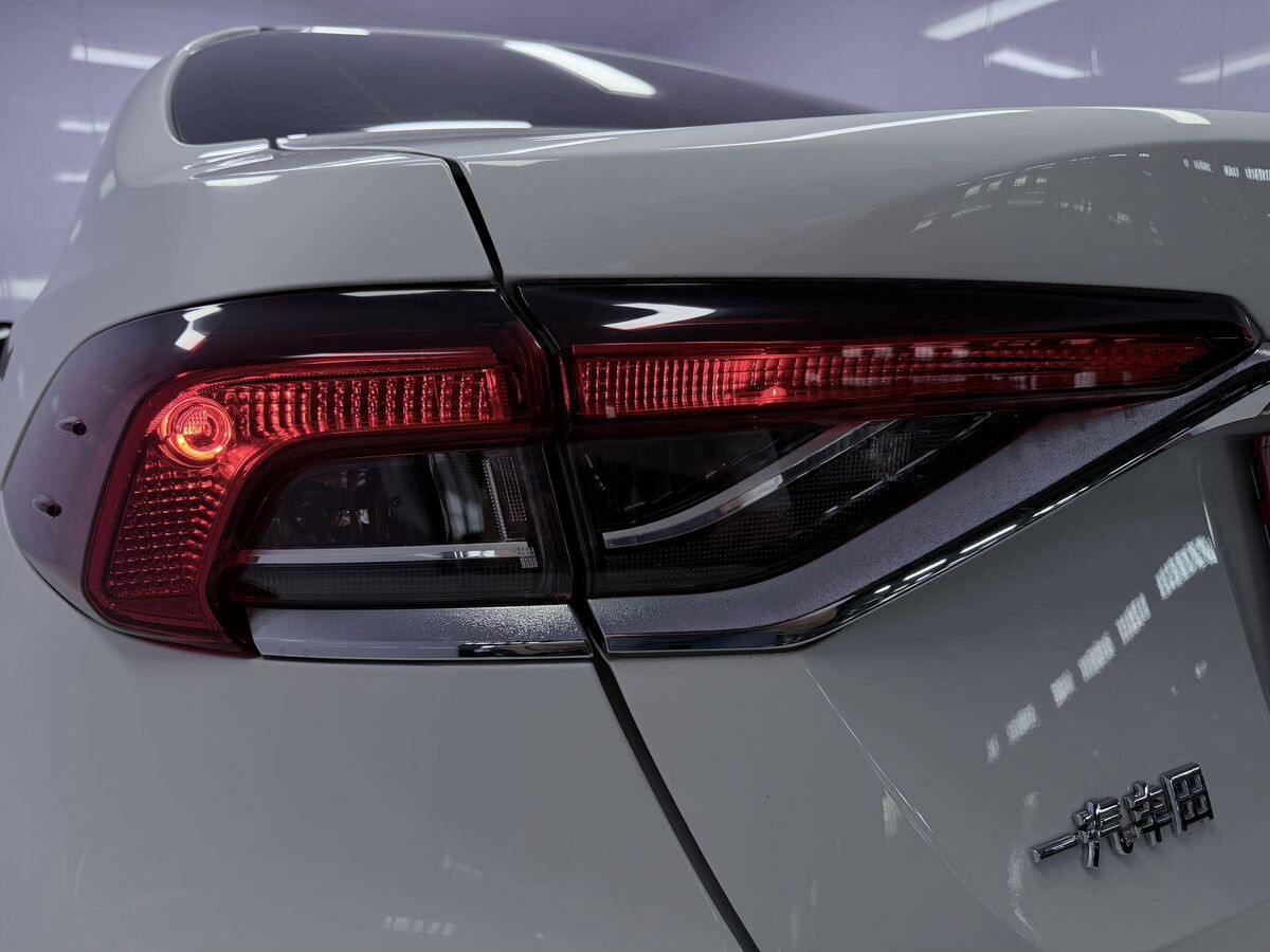Toyota Corolla 2022 - фото автомобиля