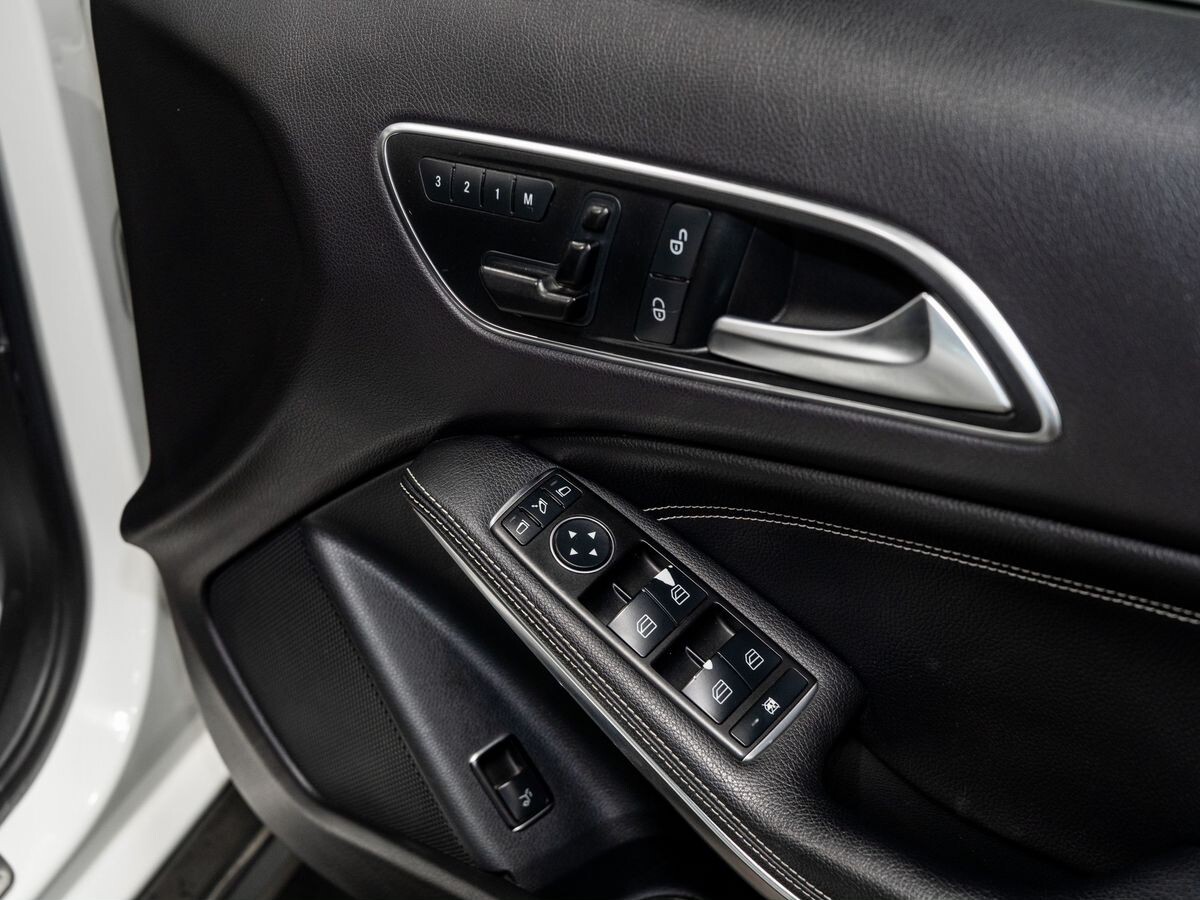 Mercedes-Benz GLA-Class 2014 - фото автомобиля