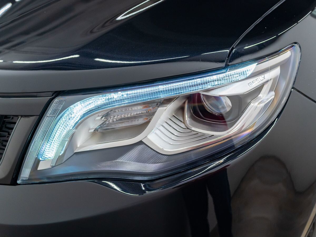 Geely Atlas 2021 - фото автомобиля
