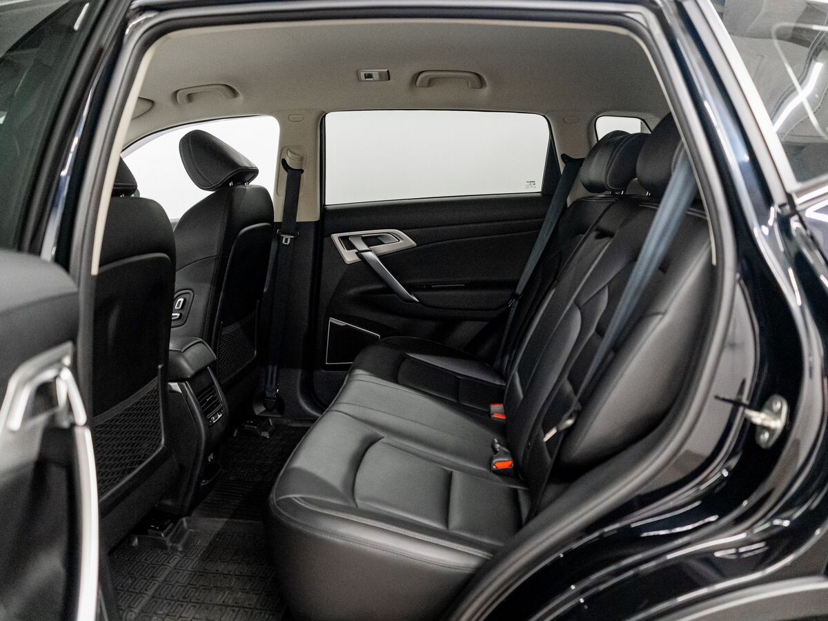 Geely Atlas 2021 - фото автомобиля