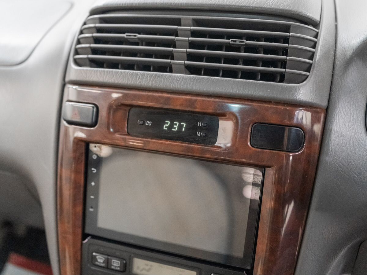 Toyota Gaia 1998 - фото автомобиля