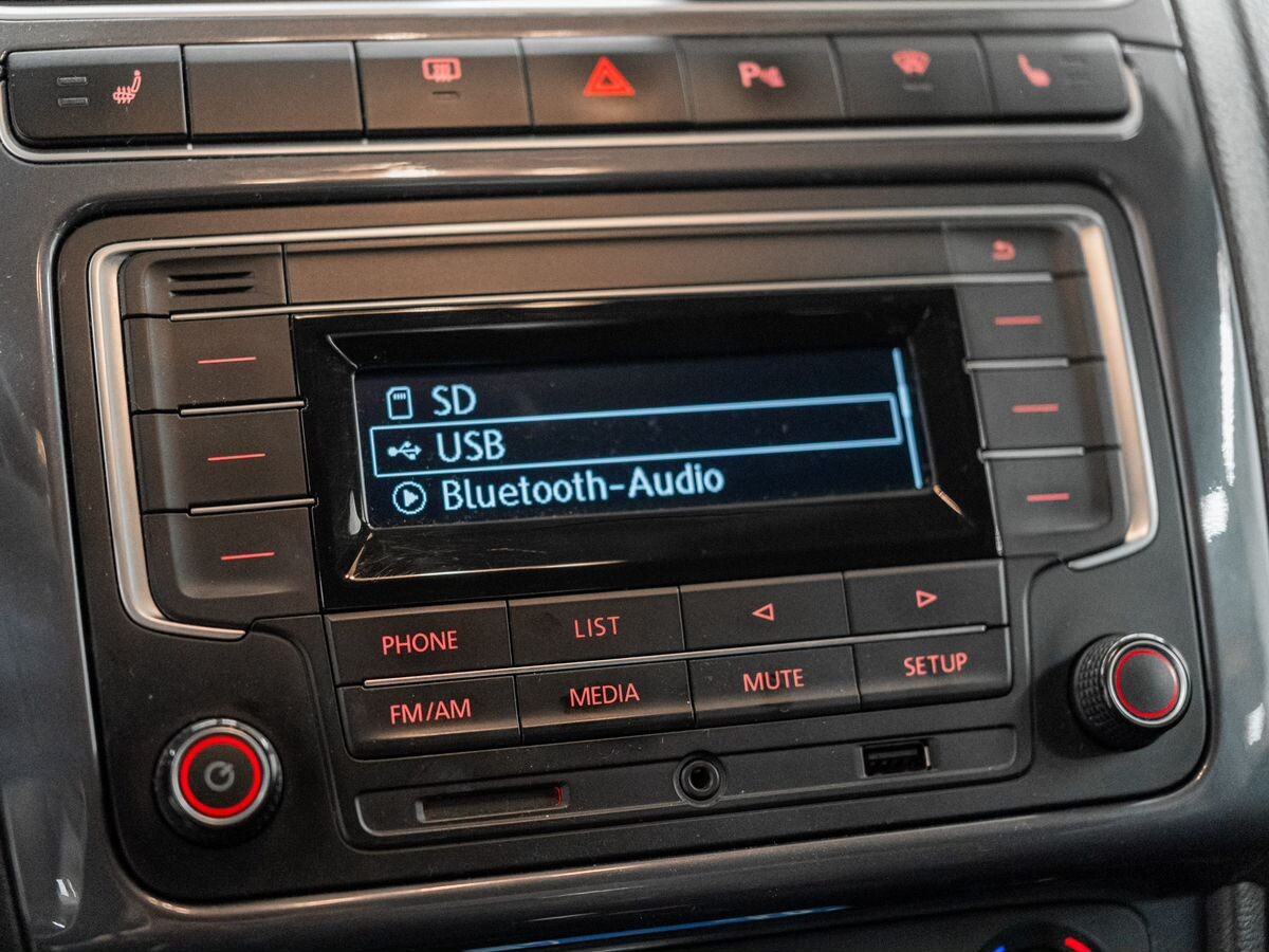 Volkswagen Polo 2020 - фото автомобиля