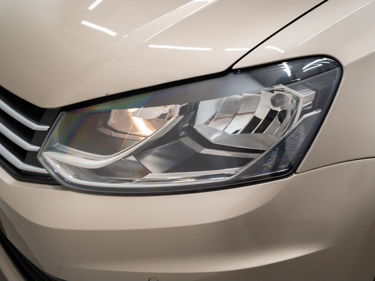 Volkswagen Polo 2020 - фото автомобиля