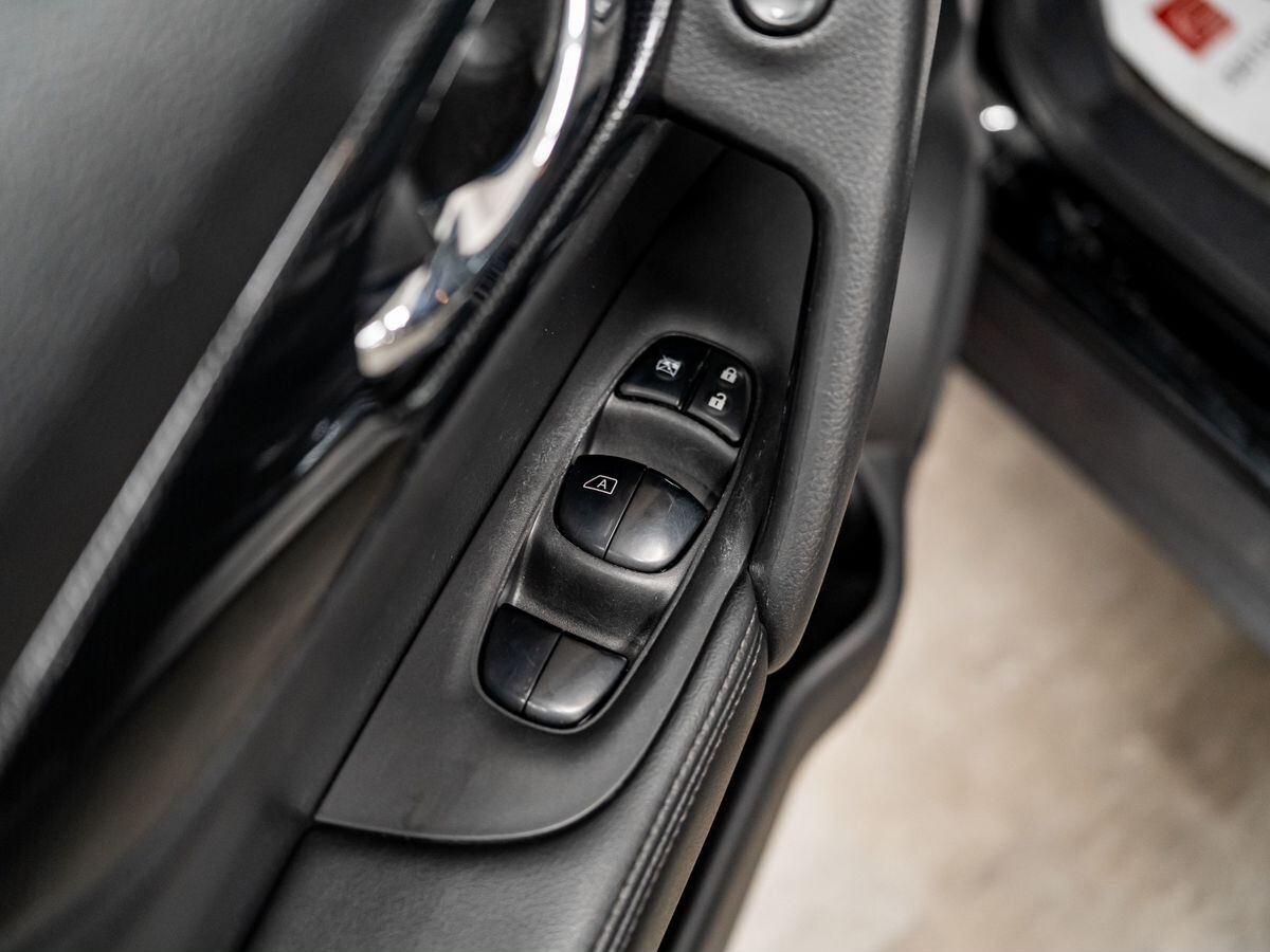 Nissan X-Trail 2015 - фото автомобиля