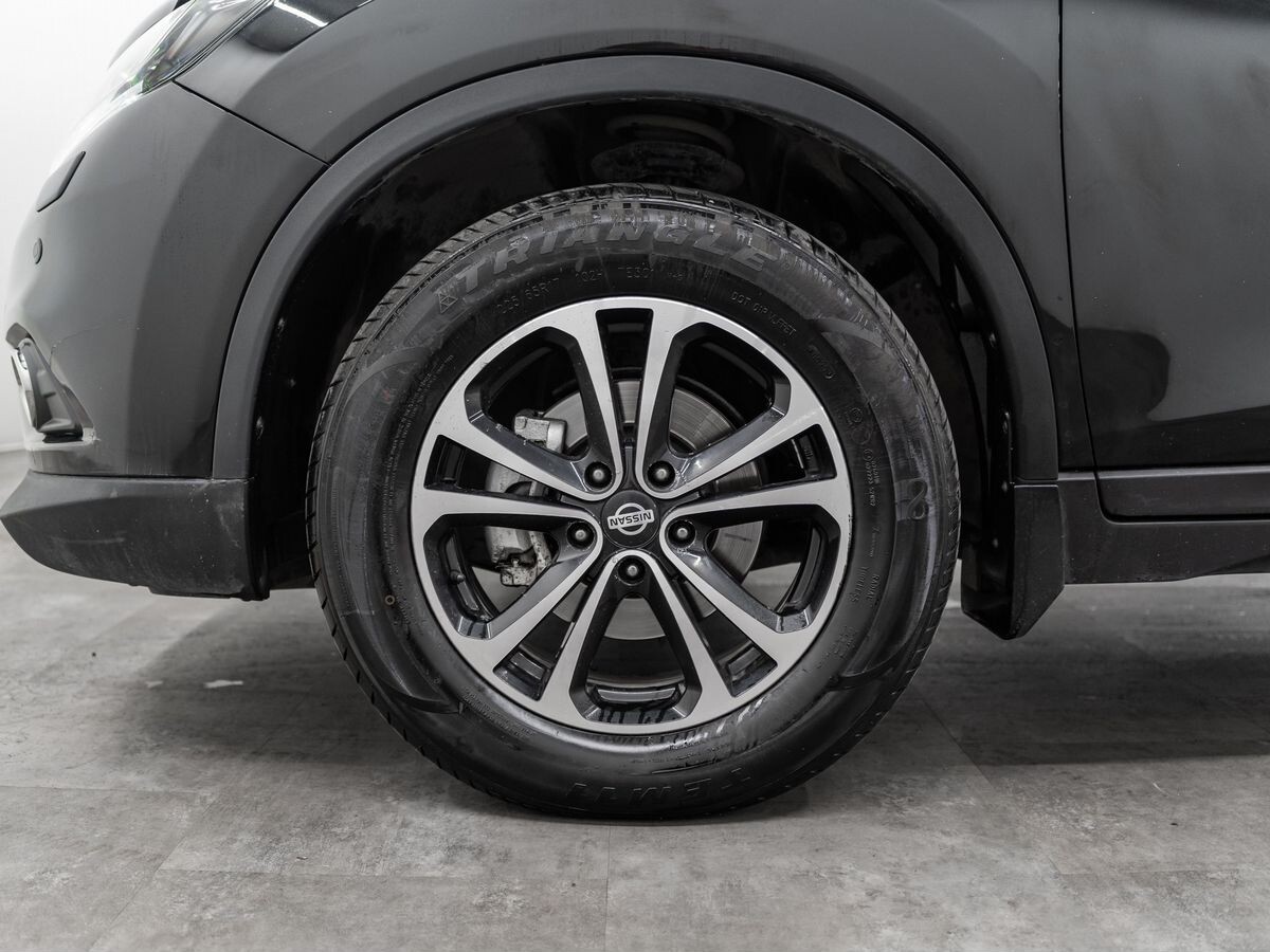 Nissan X-Trail 2015 - фото автомобиля