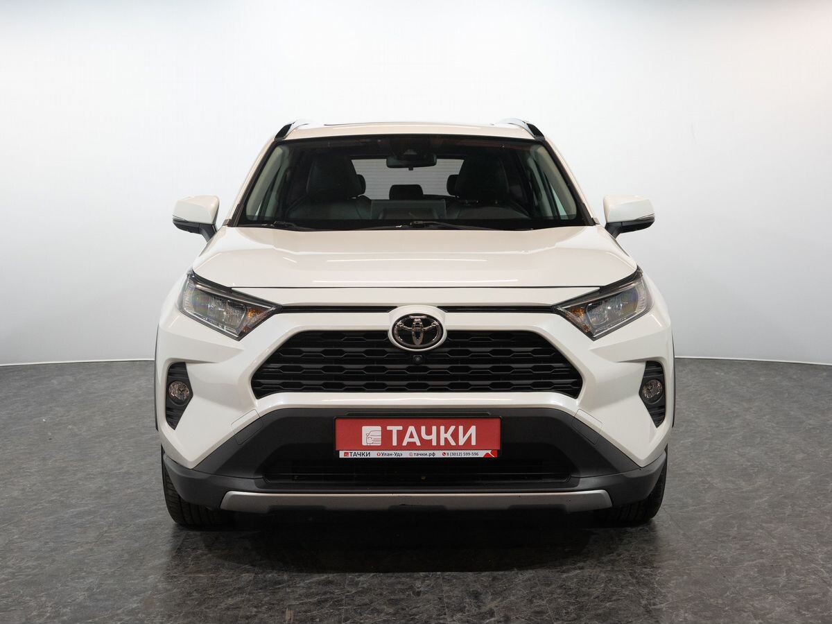 Toyota RAV4 2020 - фото автомобиля
