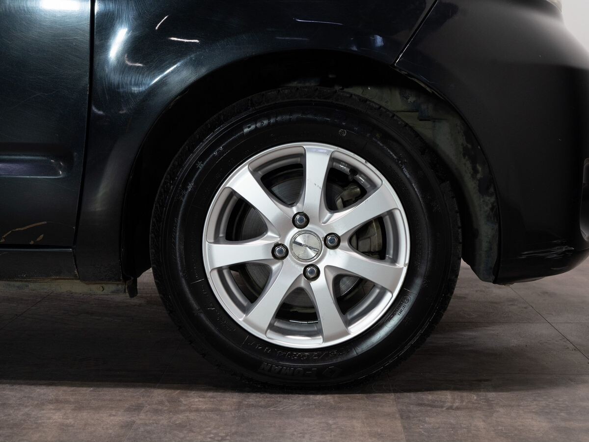 Toyota Porte 2008 - фото автомобиля