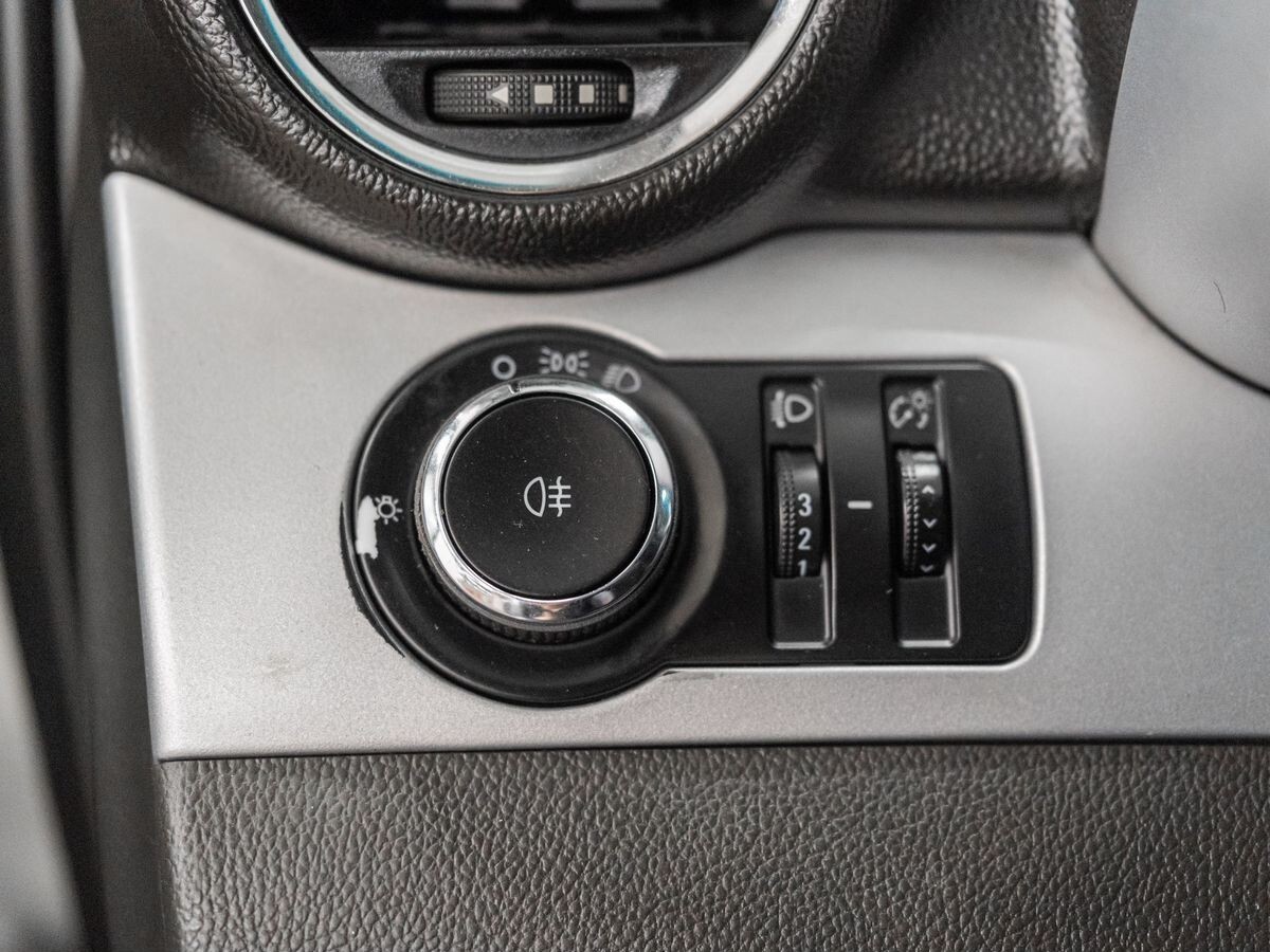 Chevrolet Orlando 2013 - фото автомобиля