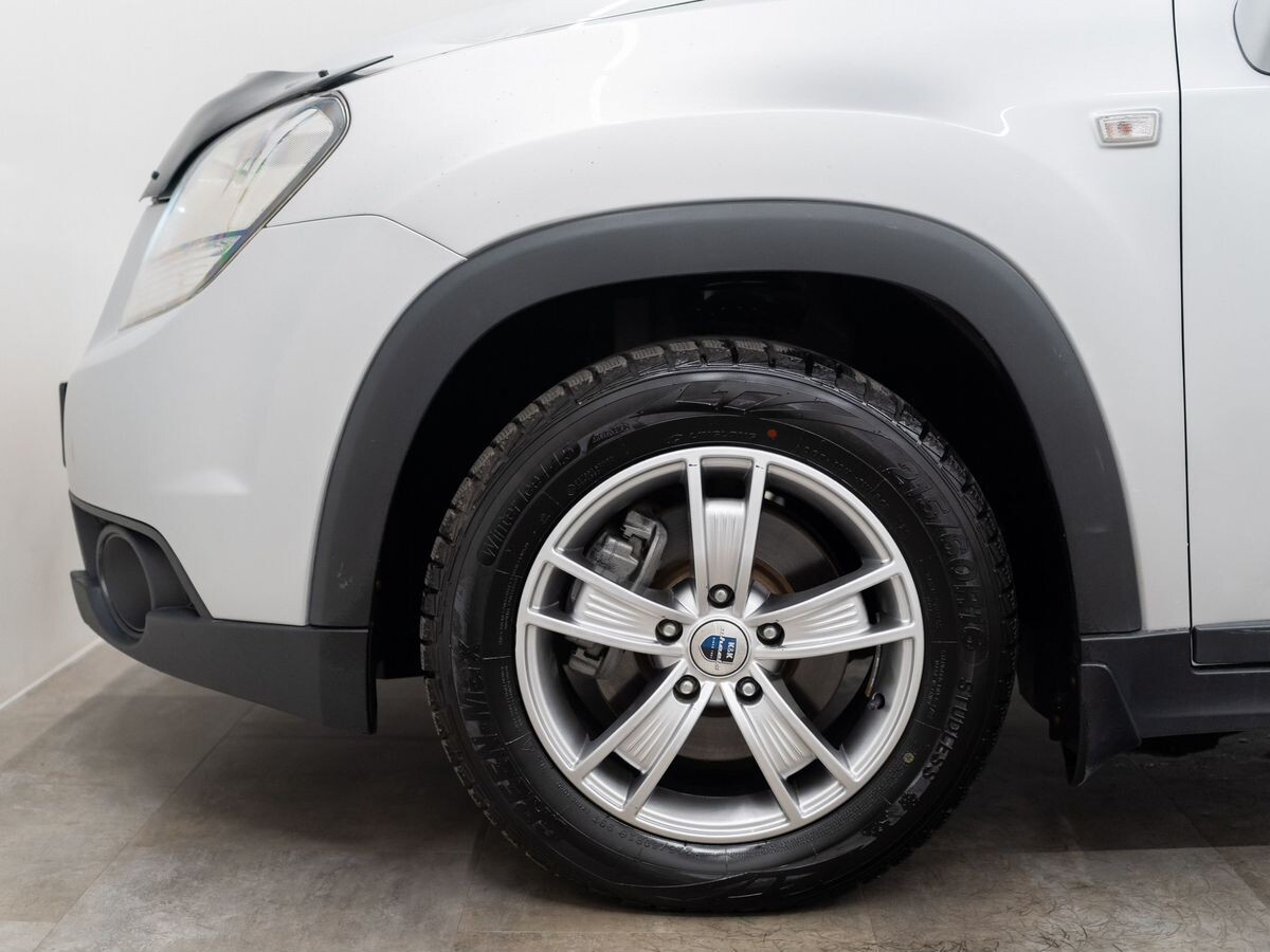 Chevrolet Orlando 2013 - фото автомобиля