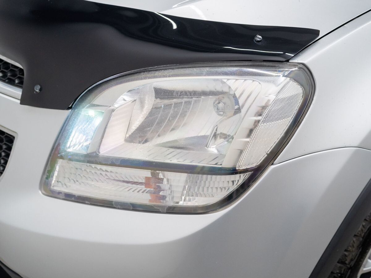 Chevrolet Orlando 2013 - фото автомобиля